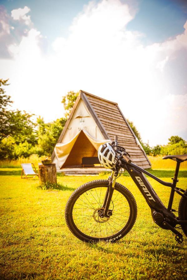 Greenvalleyglamping Sesce Pri Preboldu Exterior photo